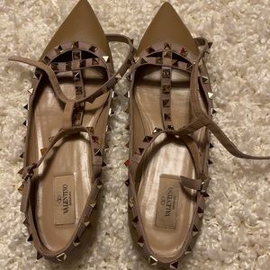 Valentino studded flats (size 40)